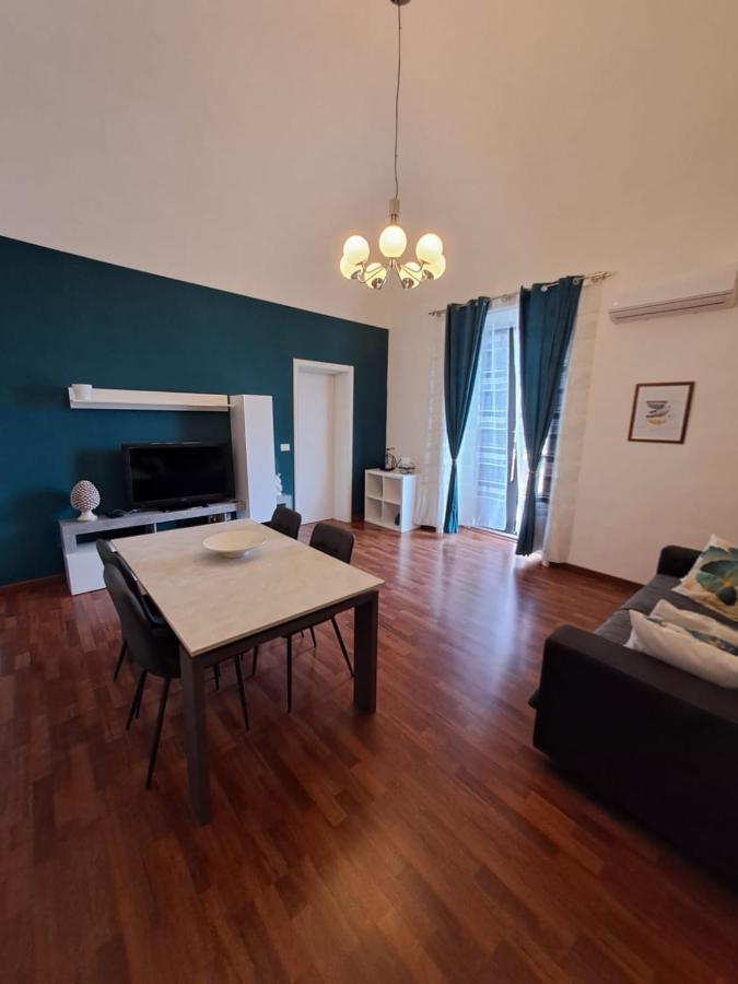 Re Federico II Apartment Catania Exterior photo